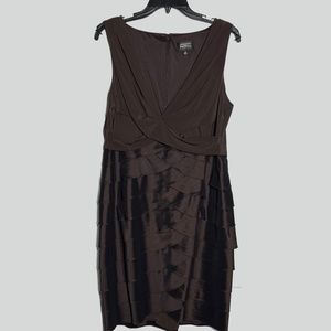 ADRIANNA PAPELL JERSEY & HAMMERED SATIN DRESS SZ 14P
